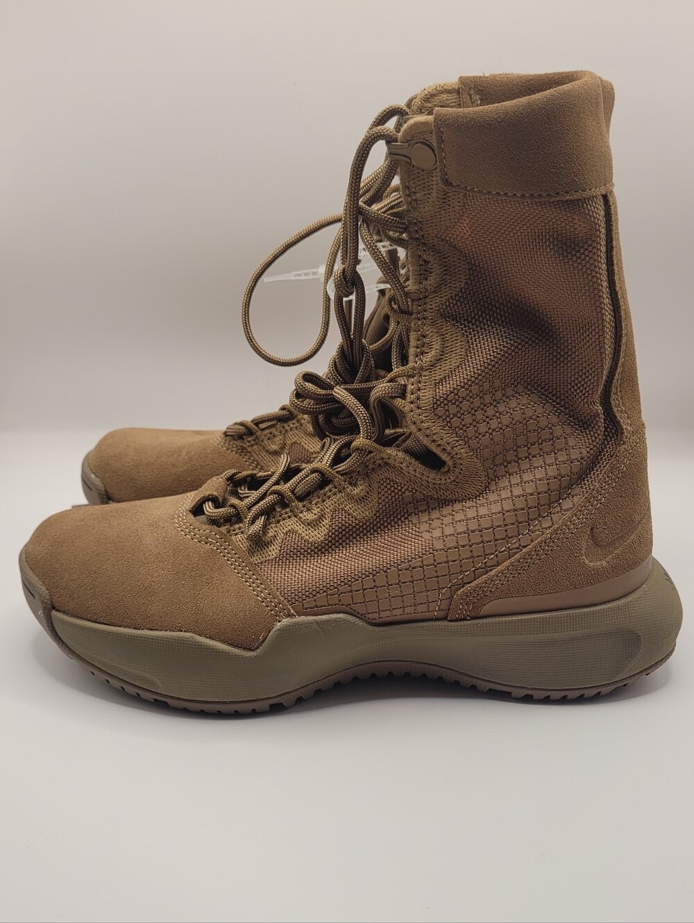 Nike SDBB1 Men's Tactical Lace-Up Boots in Coyote Size M5.5 ,W7 Euro 38